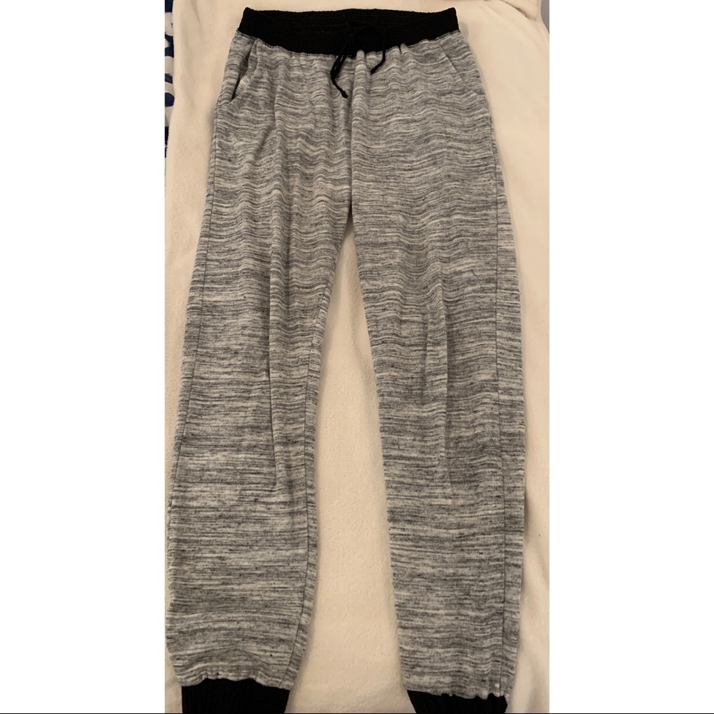 gray joggers XS